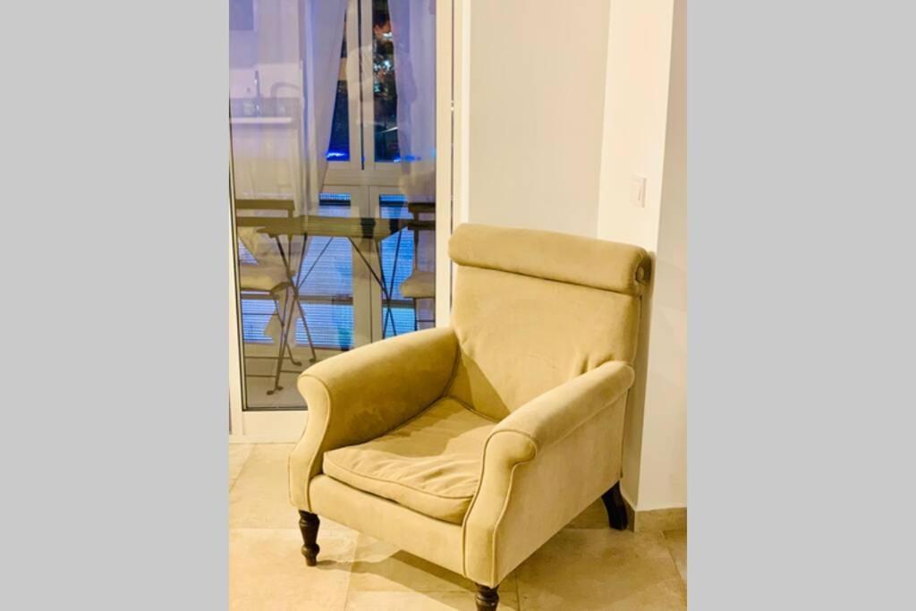 Begonia City Center Apartment 230 By Namaste Elite Τορρεμολίνος Εξωτερικό φωτογραφία