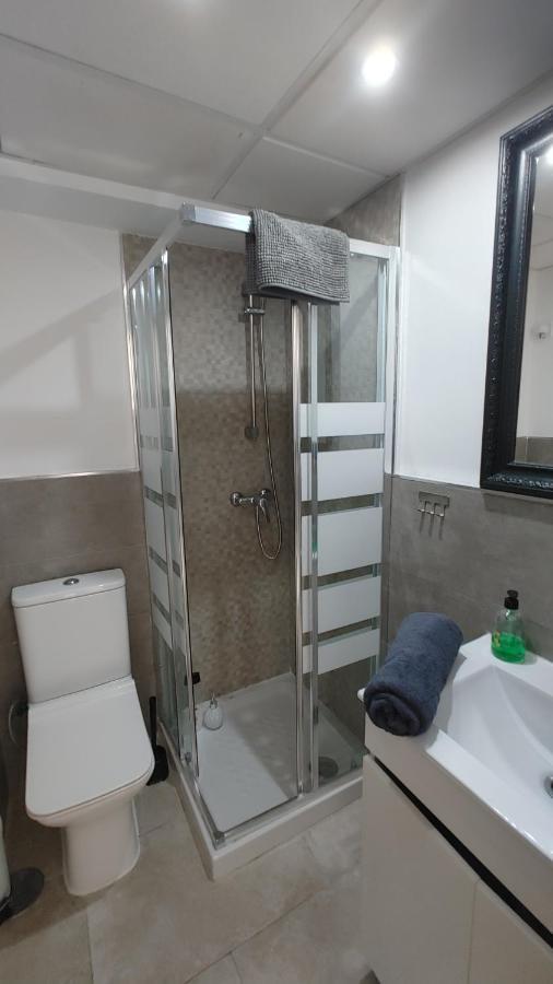 Begonia City Center Apartment 230 By Namaste Elite Τορρεμολίνος Εξωτερικό φωτογραφία